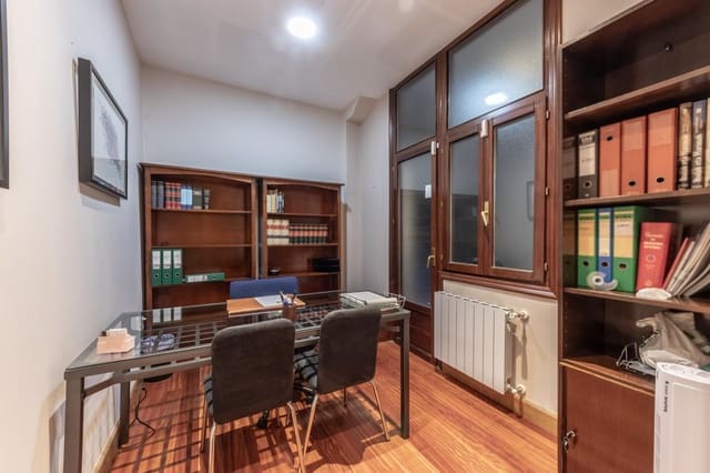 4 soveværelse Lejlighed til salg i Bilbao - € 395.000 (Ref: 9119384)