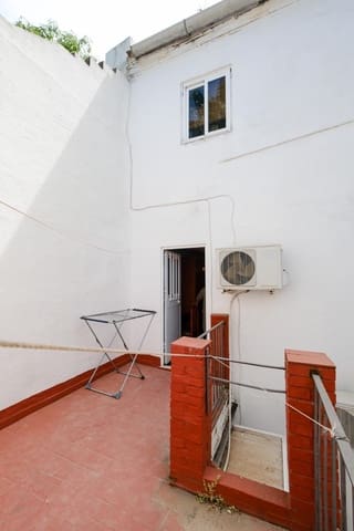 5 slaapkamer Rijtjeshuis te koop in Jerez de la Frontera - € 179.000 (Ref: 9119387)