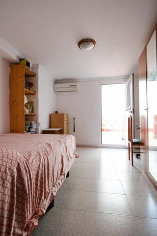 5 slaapkamer Rijtjeshuis te koop in Jerez de la Frontera - € 179.000 (Ref: 9119387)