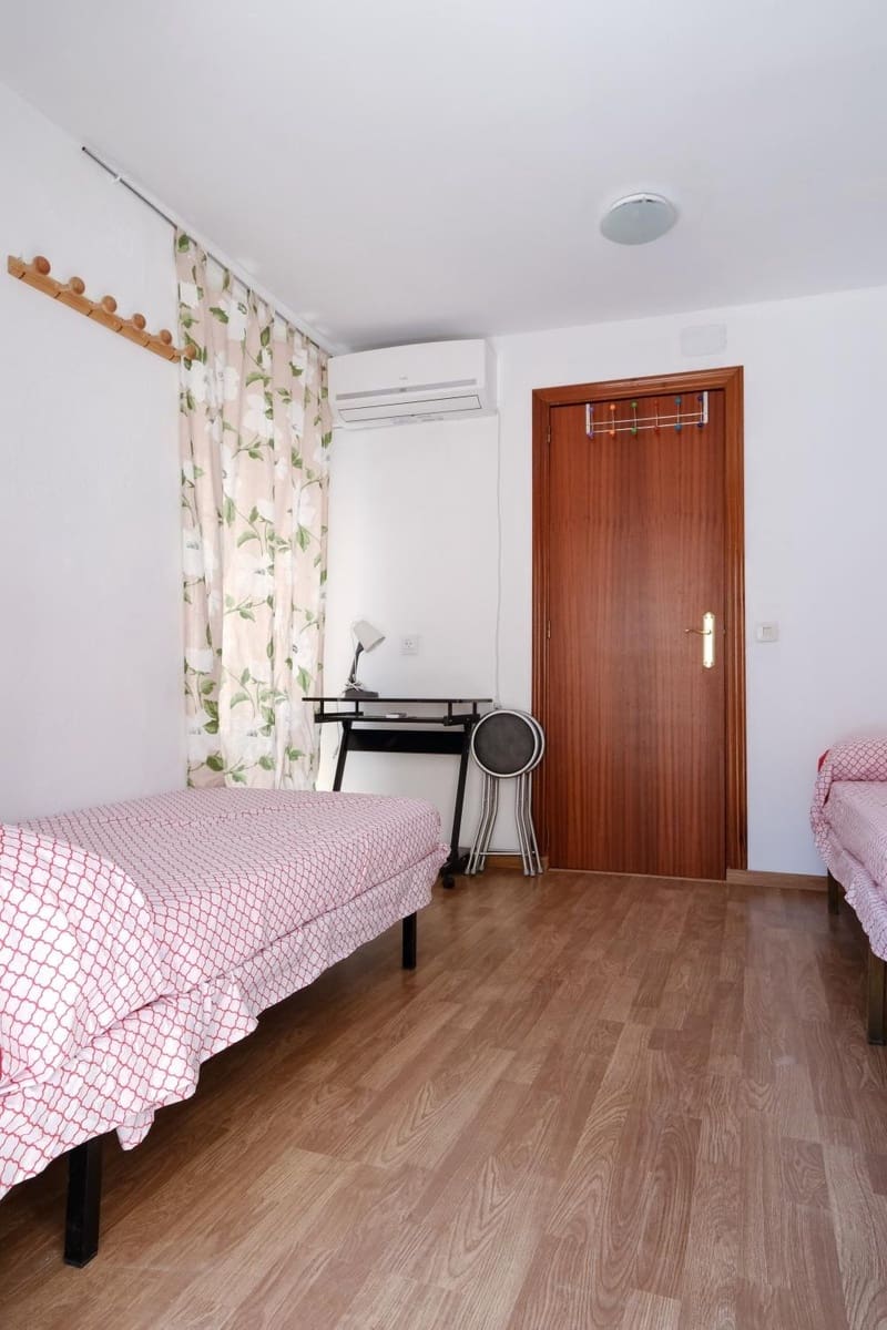 5 soveværelse Rækkehus til salg i Jerez de la Frontera - € 179.000 (Ref: 9119387)