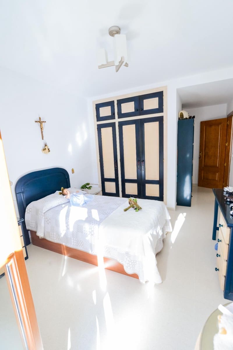 5 soveværelse Rækkehus til salg i Montilla - € 375.000 (Ref: 9119388)