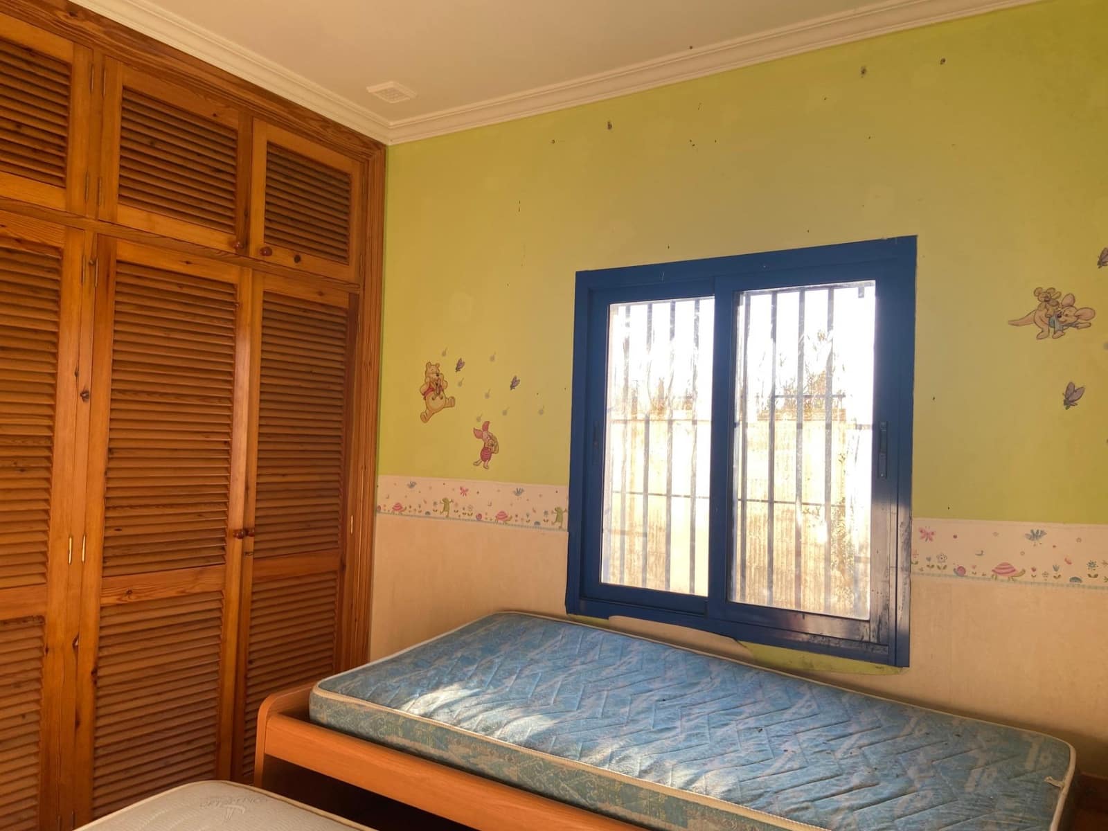 8 bedroom Villa for sale in El Puerto de Santa Maria - € 600,000 (Ref: 9119389)