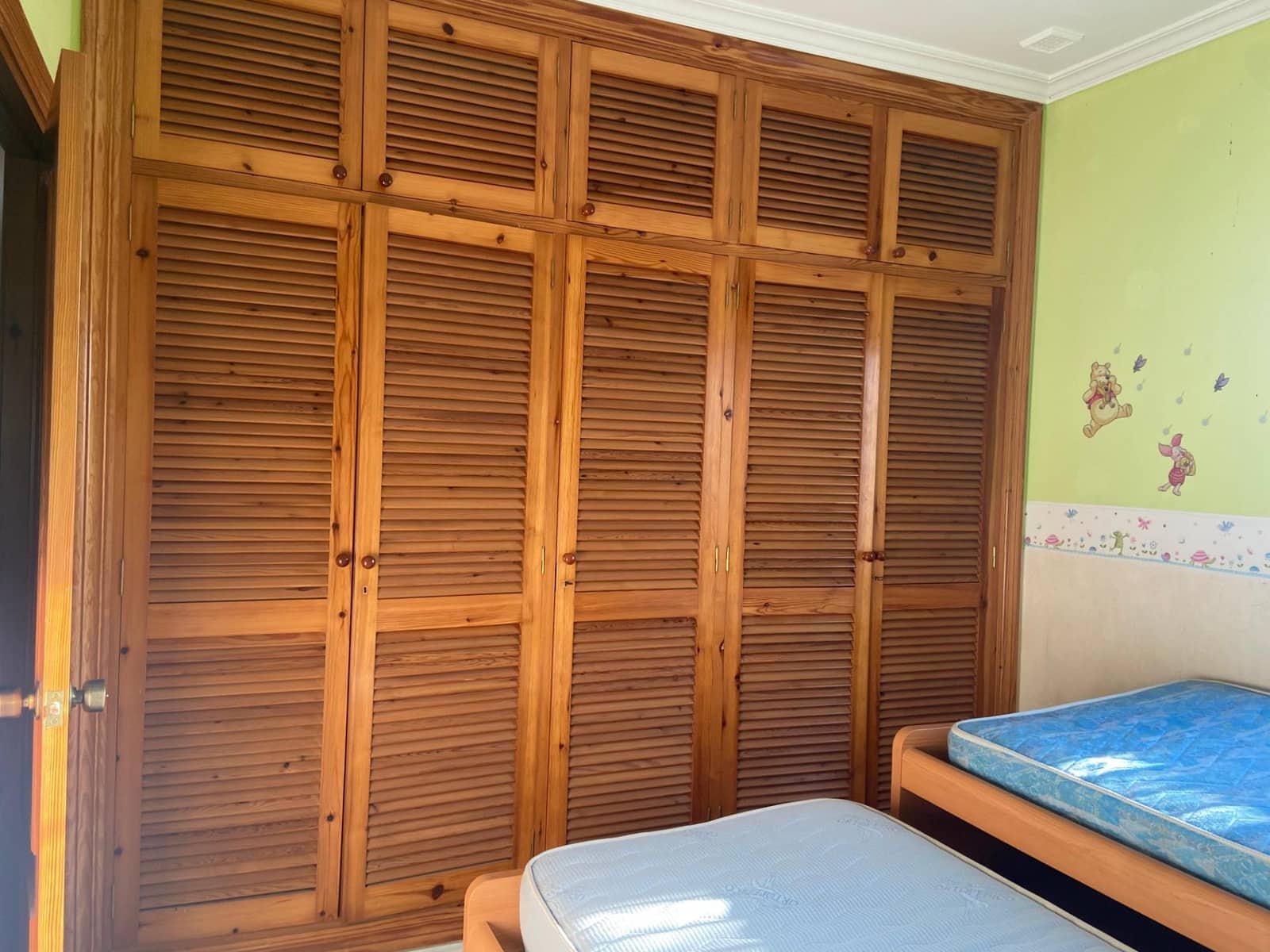 8 bedroom Villa for sale in El Puerto de Santa Maria - € 600,000 (Ref: 9119389)