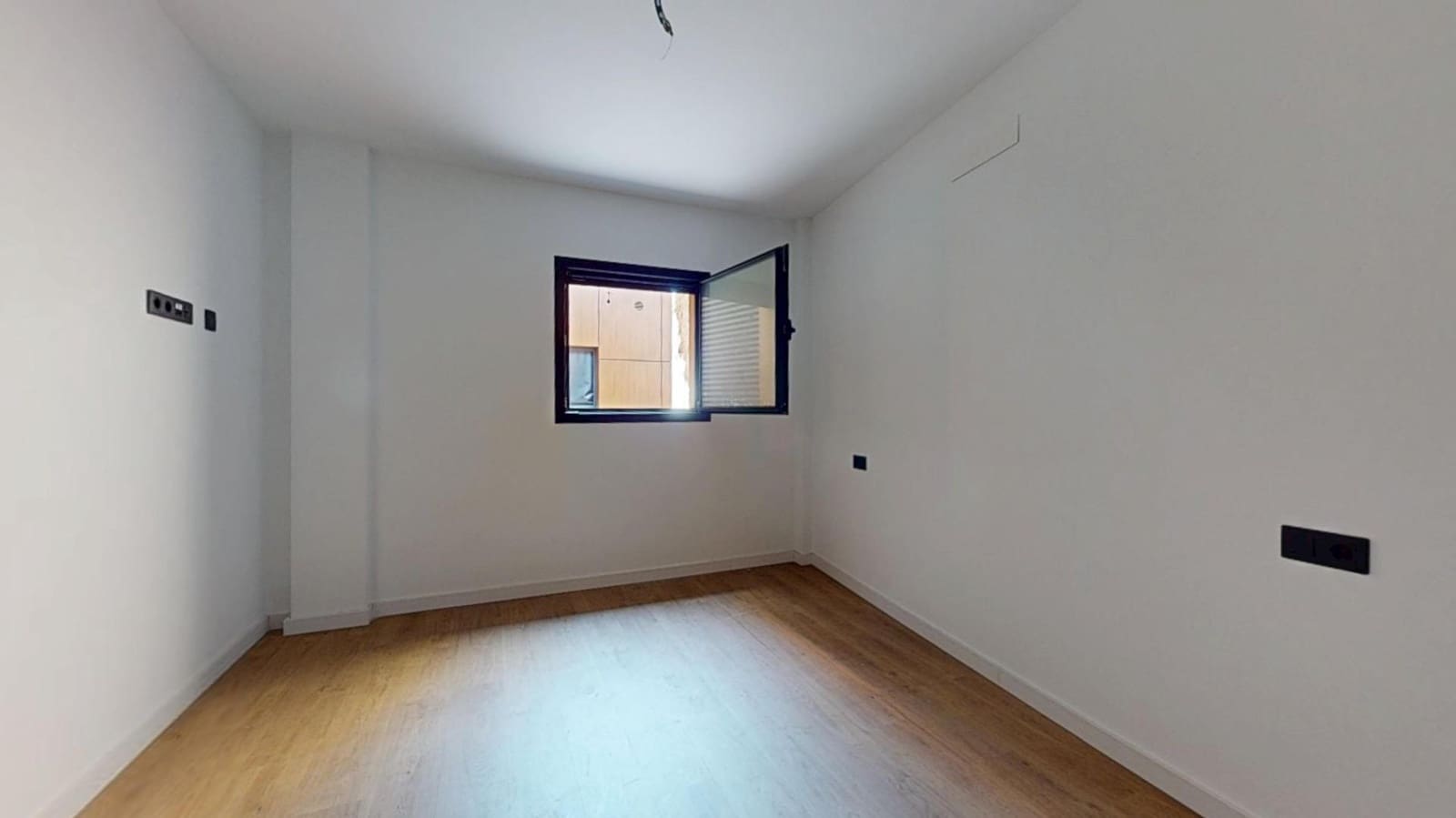 2 slaapkamer Flat te koop in Las Palmas de Gran Canaria - € 355.000 (Ref: 9119391)