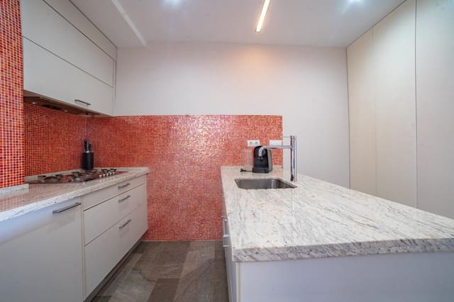 3 camera da letto Attico in vendita in Alicante città con garage - 1.350.000 € (Rif: 9119392)