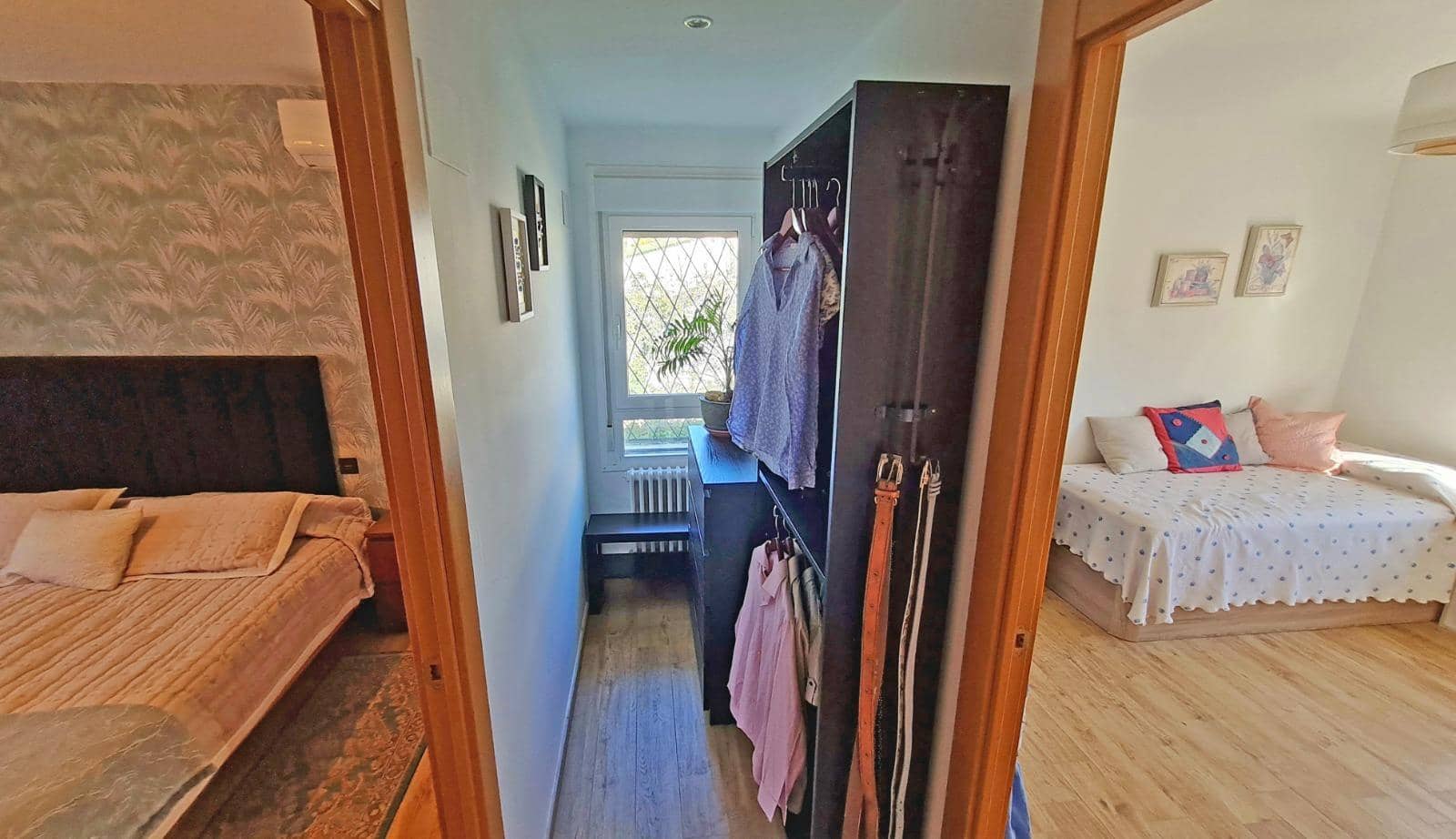 4 soveværelse Finca/Landehus til salg i Zaragoza by med garage - € 355.000 (Ref: 9119394)