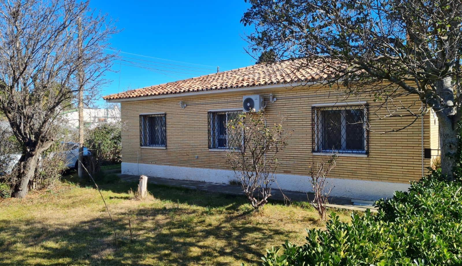 4 soveværelse Finca/Landehus til salg i Zaragoza by med garage - € 355.000 (Ref: 9119394)