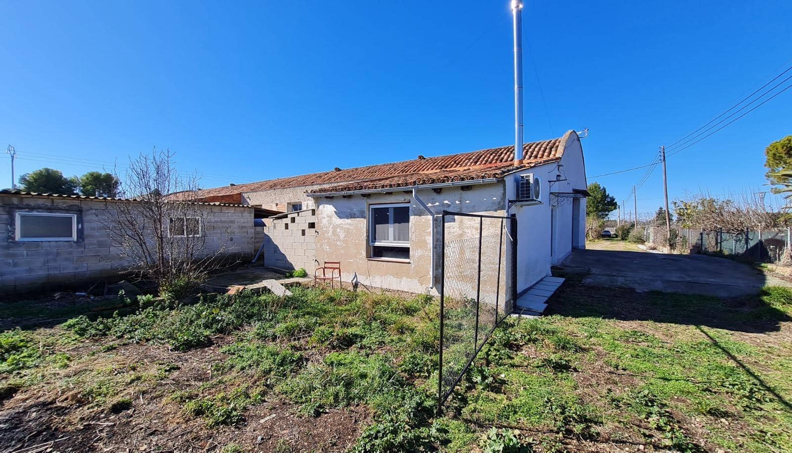 4 soveværelse Finca/Landehus til salg i Zaragoza by med garage - € 355.000 (Ref: 9119394)