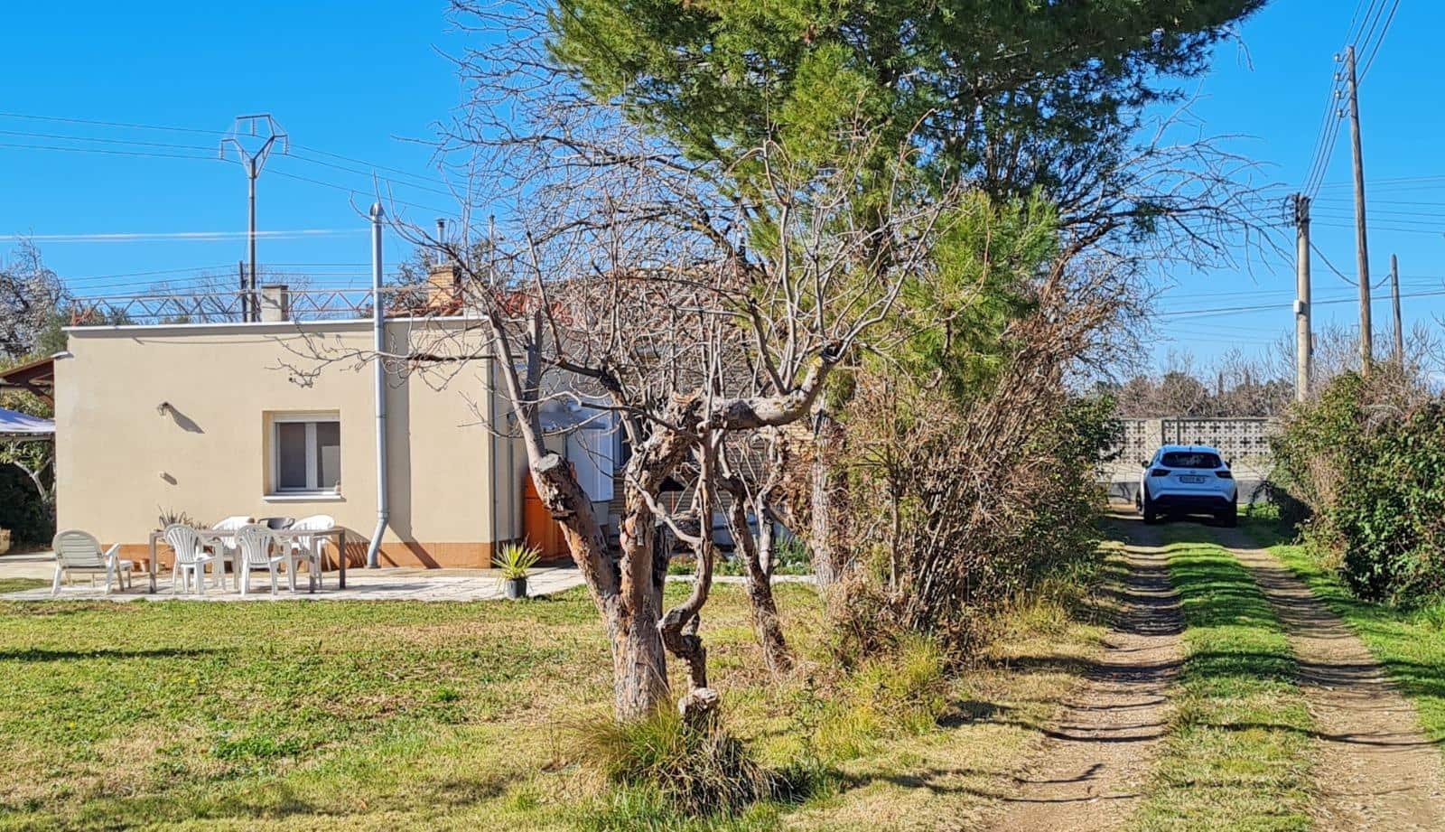 4 soveværelse Finca/Landehus til salg i Zaragoza by med garage - € 355.000 (Ref: 9119394)