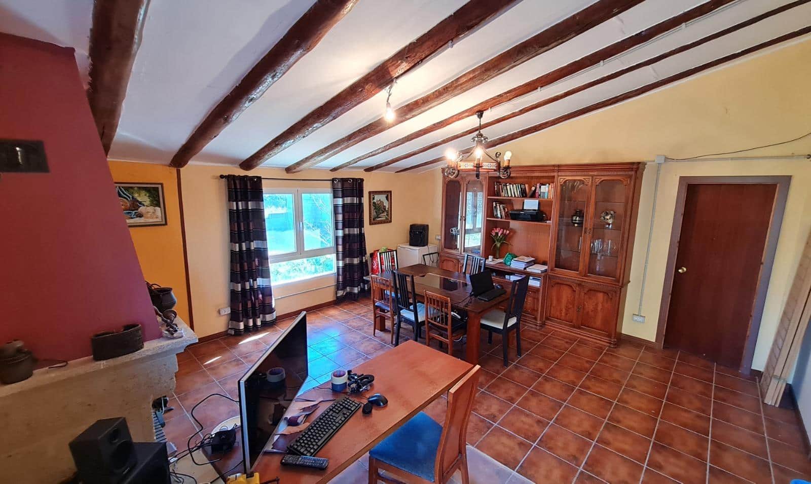 4 soveværelse Finca/Landehus til salg i Zaragoza by med garage - € 355.000 (Ref: 9119394)