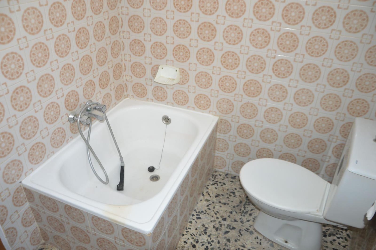 3 soveværelse Byhus til salg i Albunuelas - € 45.000 (Ref: 9119395)