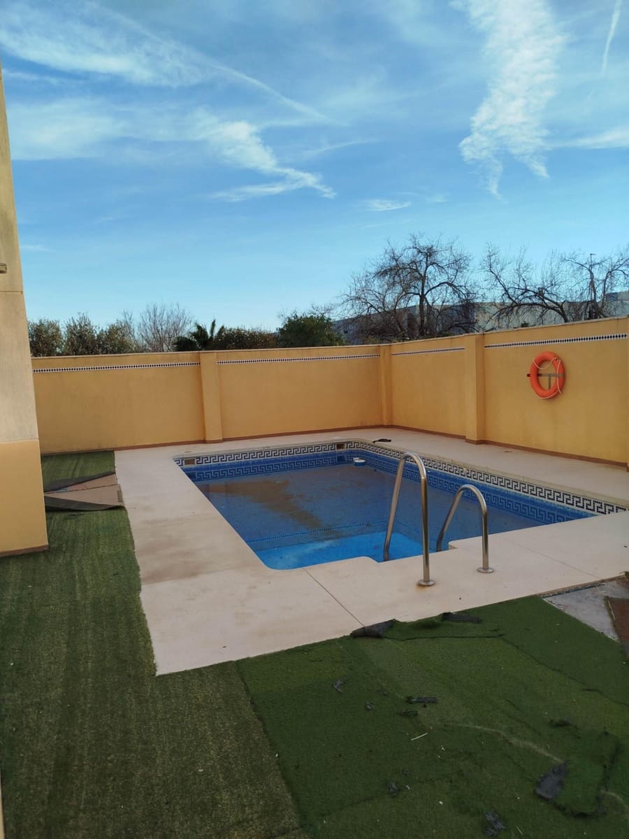 3 soveværelse Lejlighed til salg i Linares med swimmingpool garage - € 159.000 (Ref: 9119396)