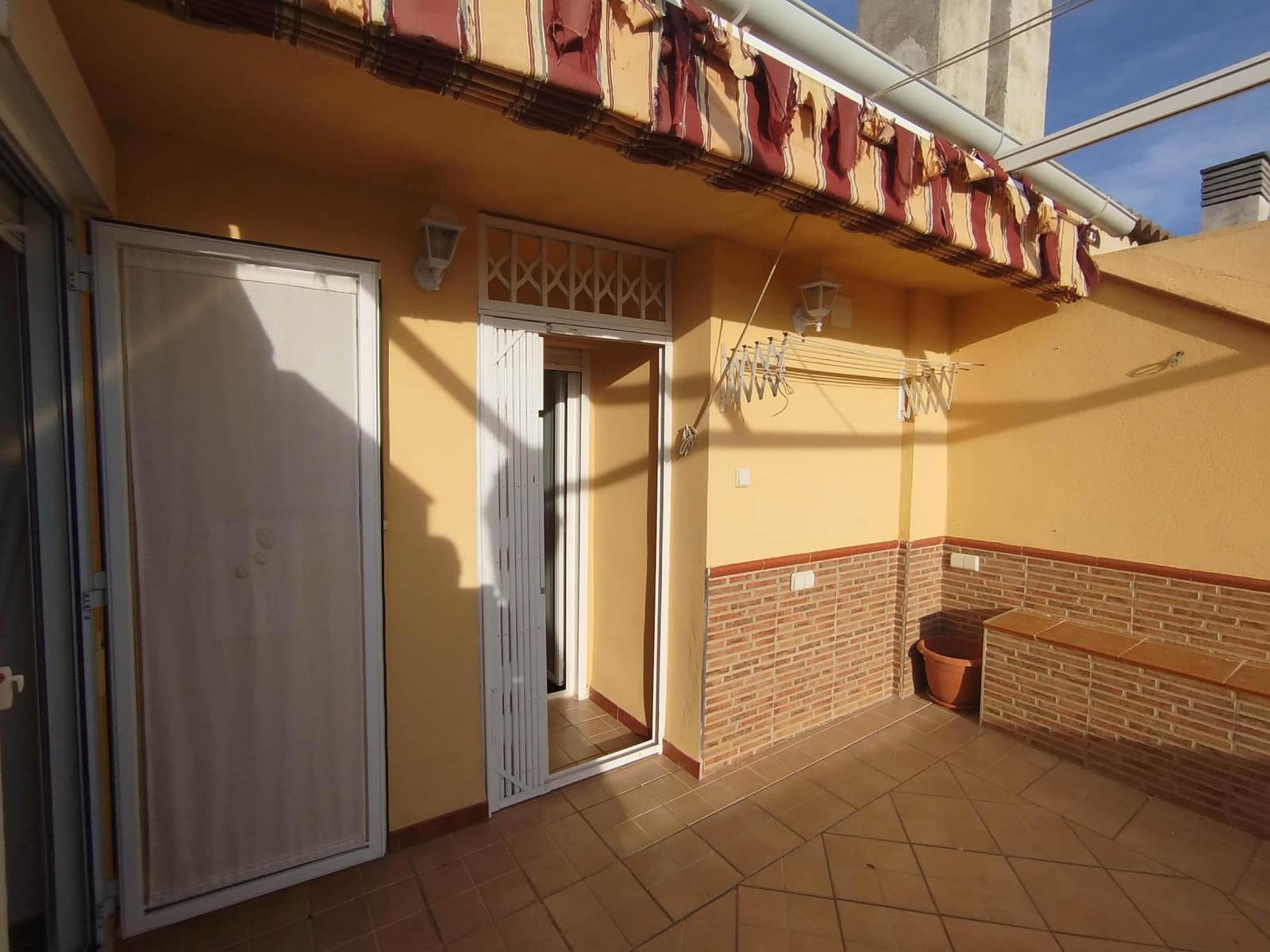 3 soveværelse Lejlighed til salg i Linares med swimmingpool garage - € 159.000 (Ref: 9119396)