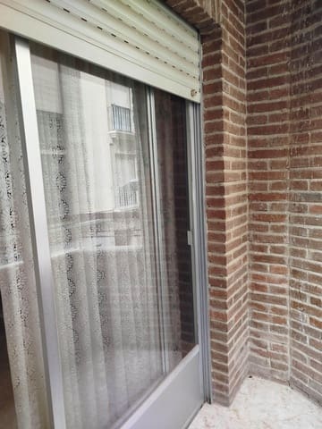 4 bedroom Flat for sale in Jaén city - € 162,000 (Ref: 9119397)