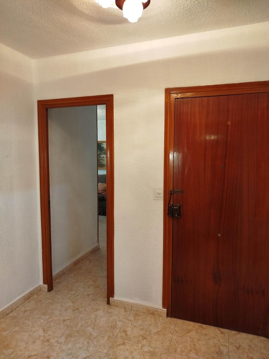 4 soveværelse Lejlighed til salg i Jaen by - € 162.000 (Ref: 9119397)