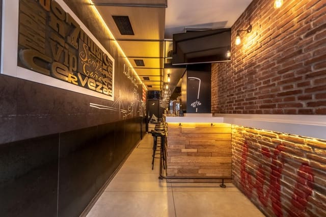 Comercial para venda em Bilbao - 280 000 € (Ref: 9119402)