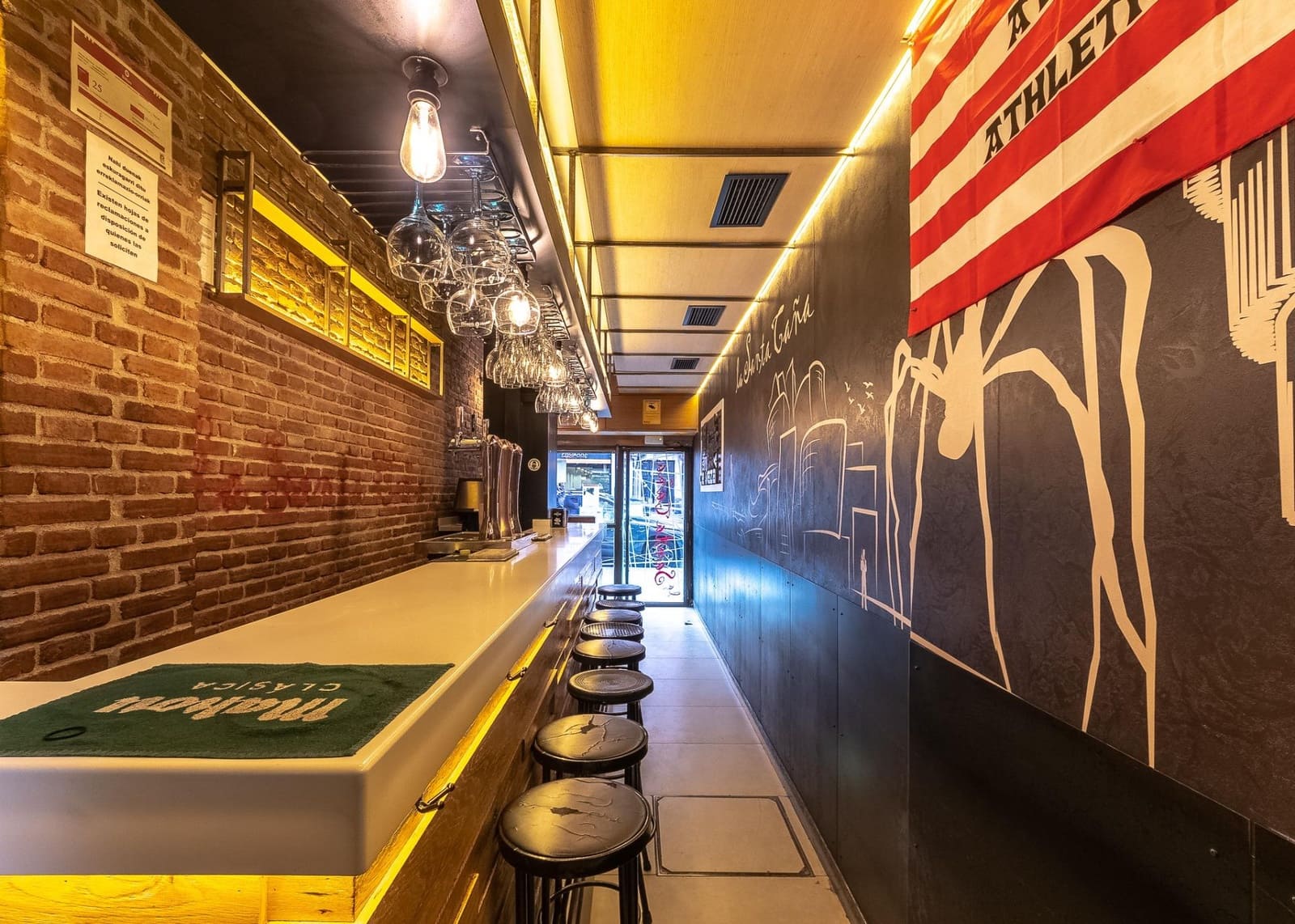 Erhverv til salg i Bilbao - € 280.000 (Ref: 9119402)