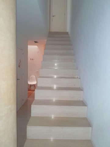 2 slaapkamer Rijtjeshuis te koop in Albacete stad met garage - € 250.000 (Ref: 9119403)