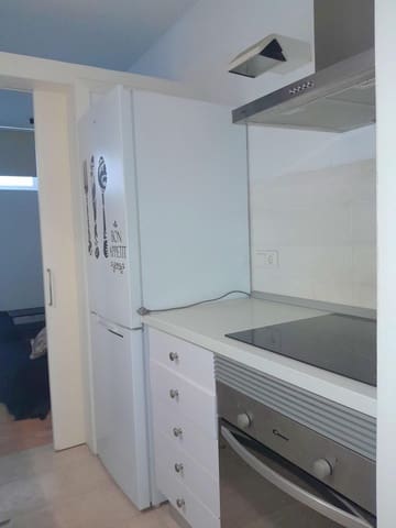 2 slaapkamer Rijtjeshuis te koop in Albacete stad met garage - € 250.000 (Ref: 9119403)