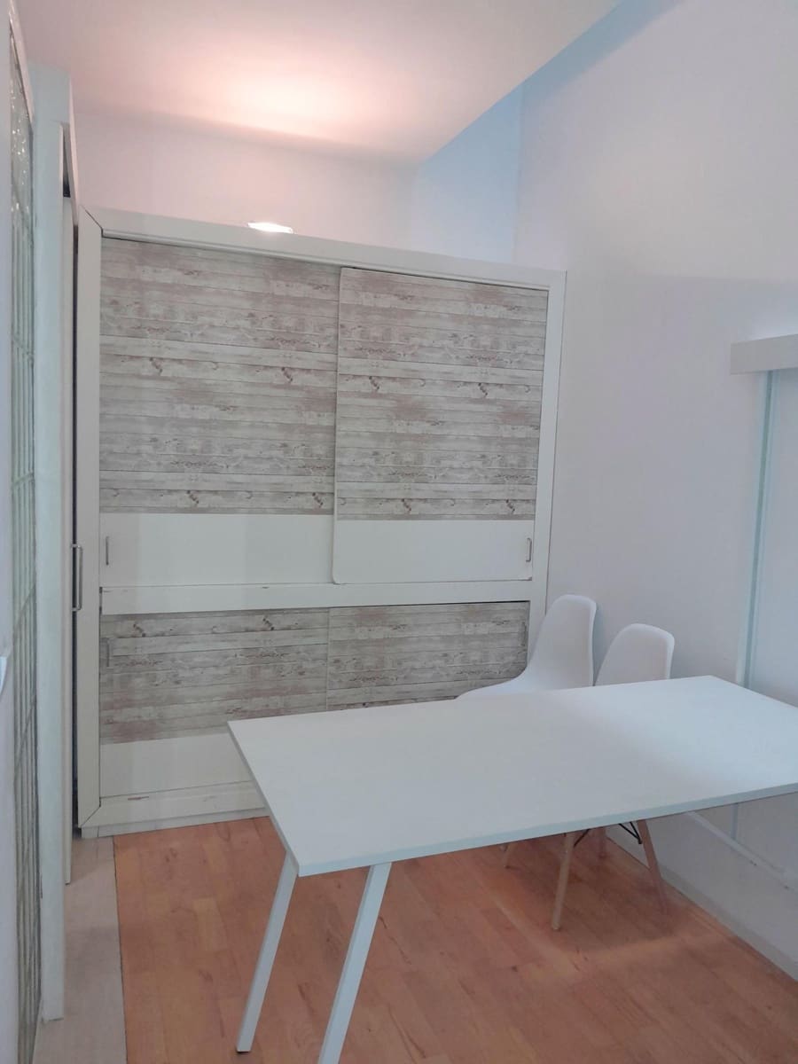 2 soveværelse Rækkehus til salg i Albacete by med garage - € 250.000 (Ref: 9119403)