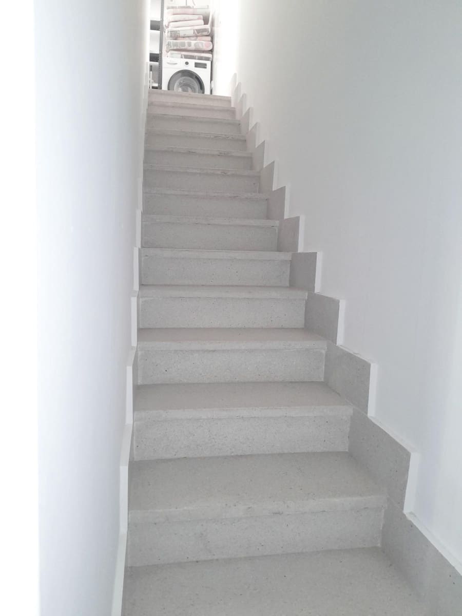 2 soveværelse Rækkehus til salg i Albacete by med garage - € 250.000 (Ref: 9119403)