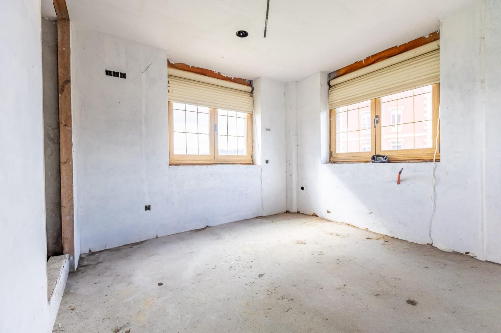 6 sypialnia Willa na sprzedaż w Bergondo z garażem - 550 000 € (Ref: 9119404)