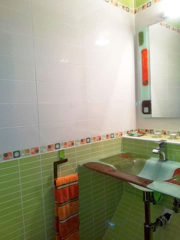 4 slaapkamer Rijtjeshuis te koop in Chinchilla de Monte-Aragón met garage - € 180.000 (Ref: 9119405)