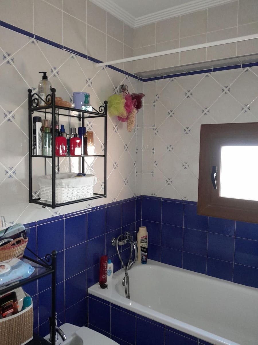 4 soverom Rekkehus til salgs i Chinchilla de Monte-Aragon med garasje - € 180 000 (Ref: 9119405)