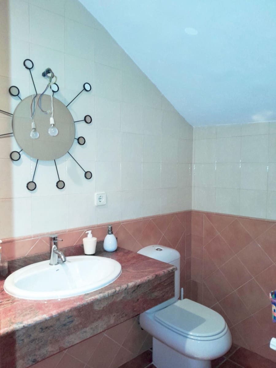 4 soverom Rekkehus til salgs i Chinchilla de Monte-Aragon med garasje - € 180 000 (Ref: 9119405)