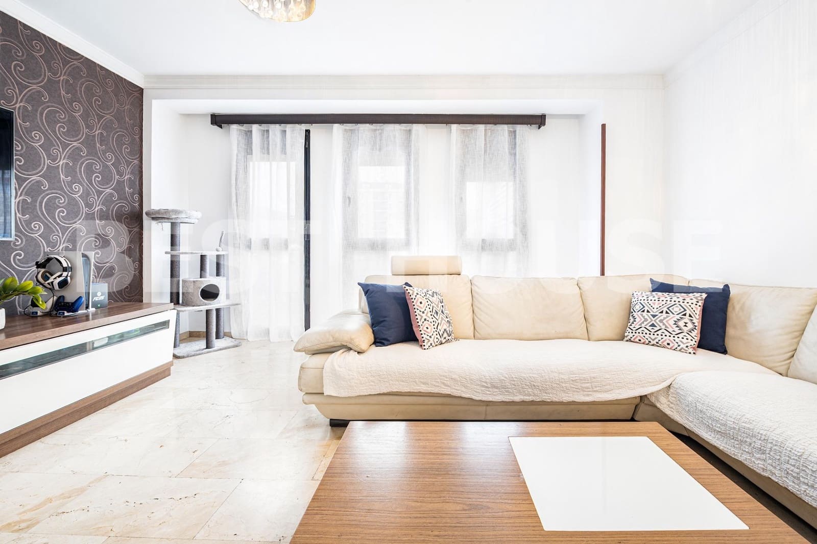 3 slaapkamer Flat te koop in Las Palmas de Gran Canaria - € 420.000 (Ref: 9119411)