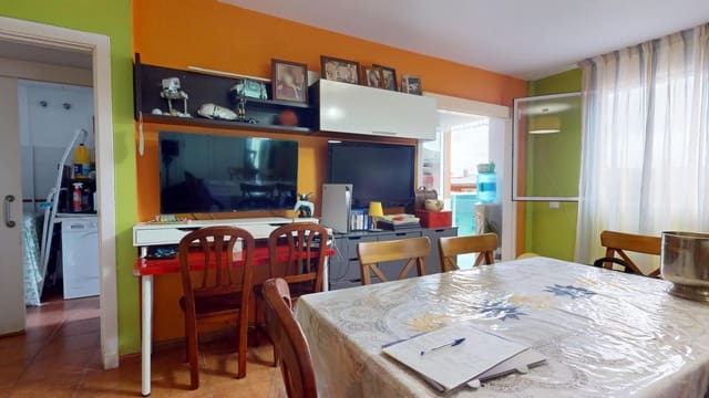 4 soverom Leilighet til salgs i Tamaraceite, Las Palmas de Gran Canaria med garasje - € 210 000 (Ref: 9119416)