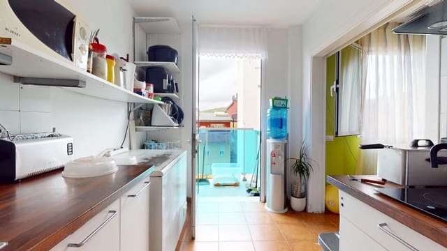 4 soverom Leilighet til salgs i Tamaraceite, Las Palmas de Gran Canaria med garasje - € 210 000 (Ref: 9119416)