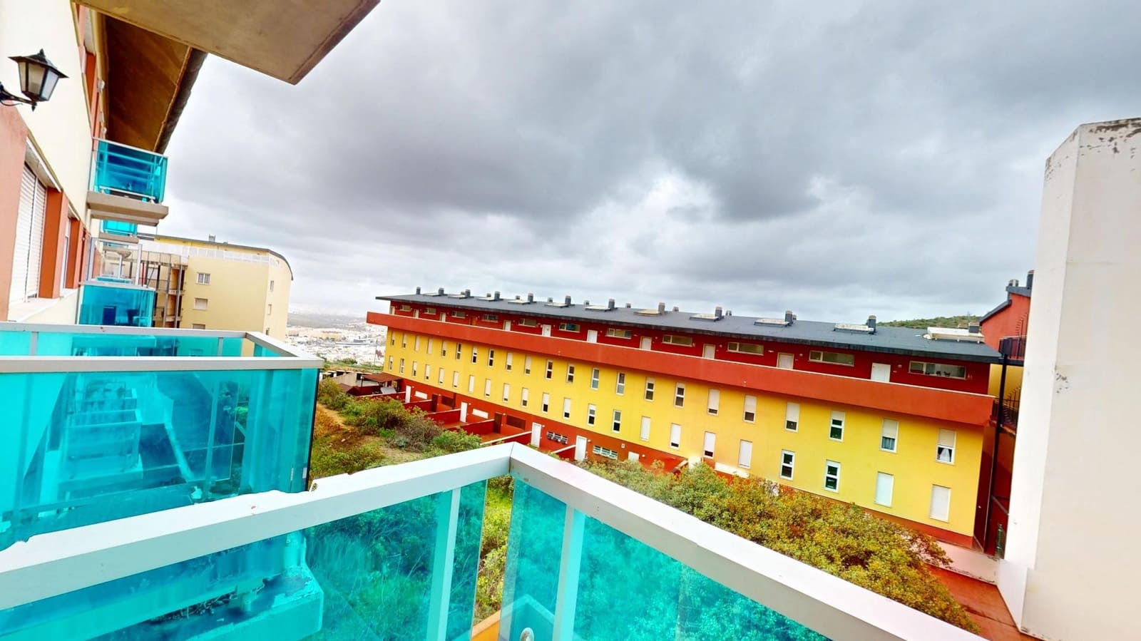 4 soveværelse Lejlighed til salg i Las Palmas de Gran Canaria med garage - € 210.000 (Ref: 9119416)