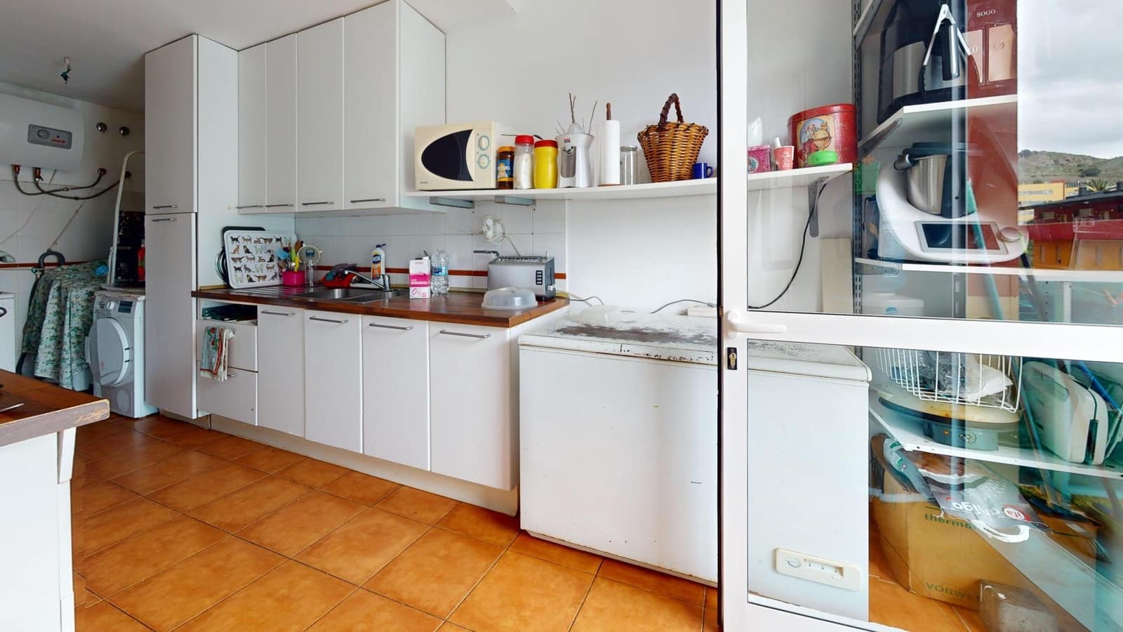 4 soveværelse Lejlighed til salg i Las Palmas de Gran Canaria med garage - € 210.000 (Ref: 9119416)