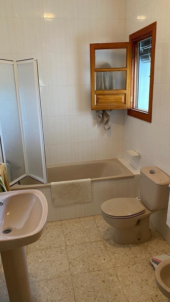 5 sypialnia Finka/Dom wiejski na sprzedaż w Baena z basenem - 230 000 € (Ref: 9119417)