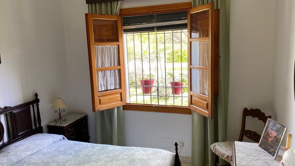 5 sypialnia Finka/Dom wiejski na sprzedaż w Baena z basenem - 230 000 € (Ref: 9119417)