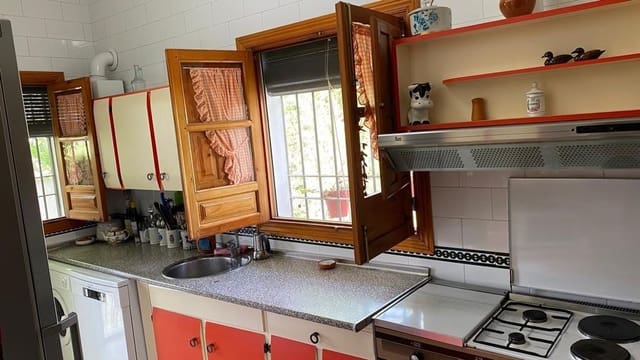 5 chambre Finca/Maison de Campagne à vendre à Baena avec piscine - 230 000 € (Ref: 9119417)