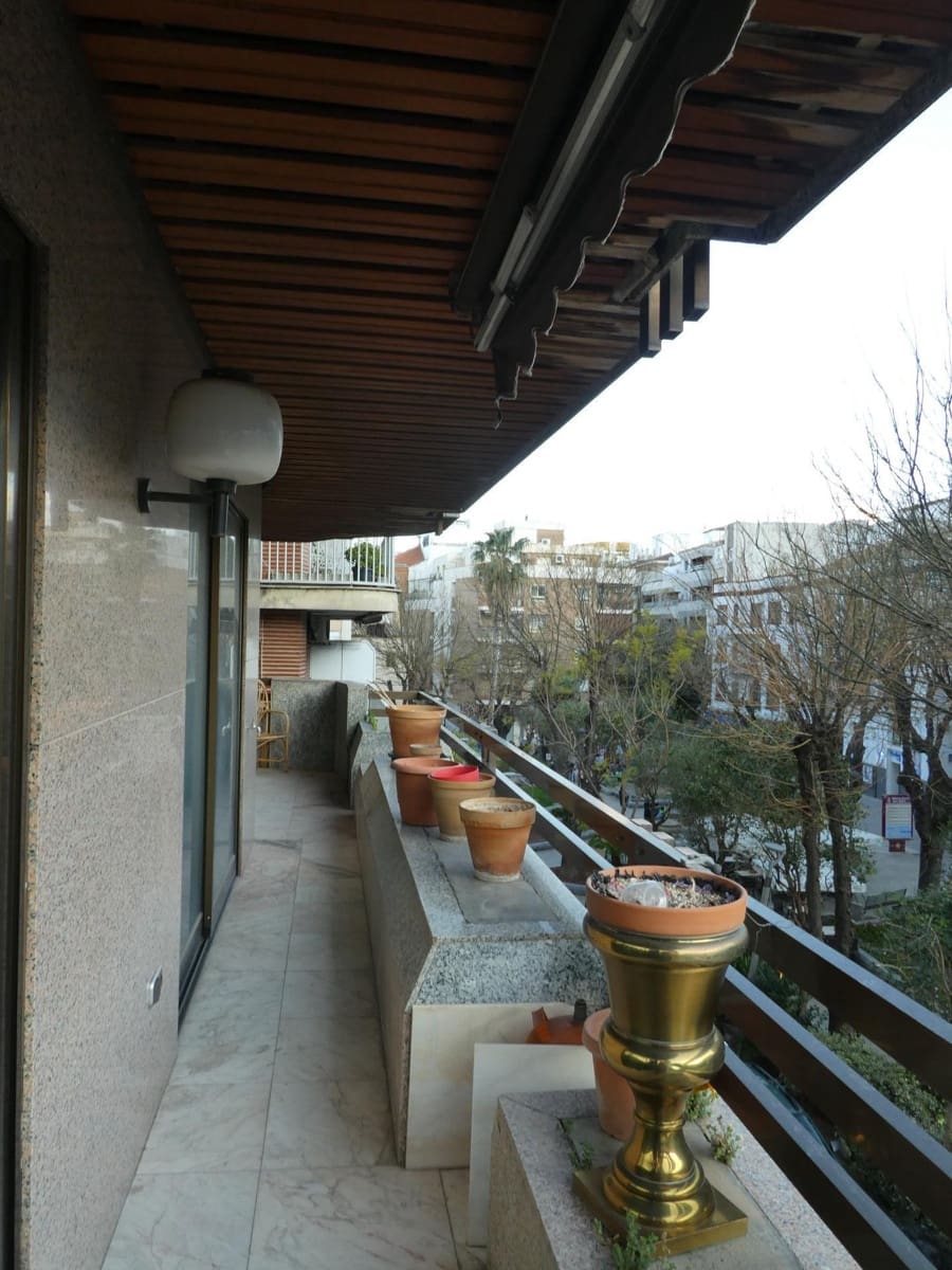 4 soveværelse Lejlighed til salg i Jaen by - € 320.000 (Ref: 9119419)