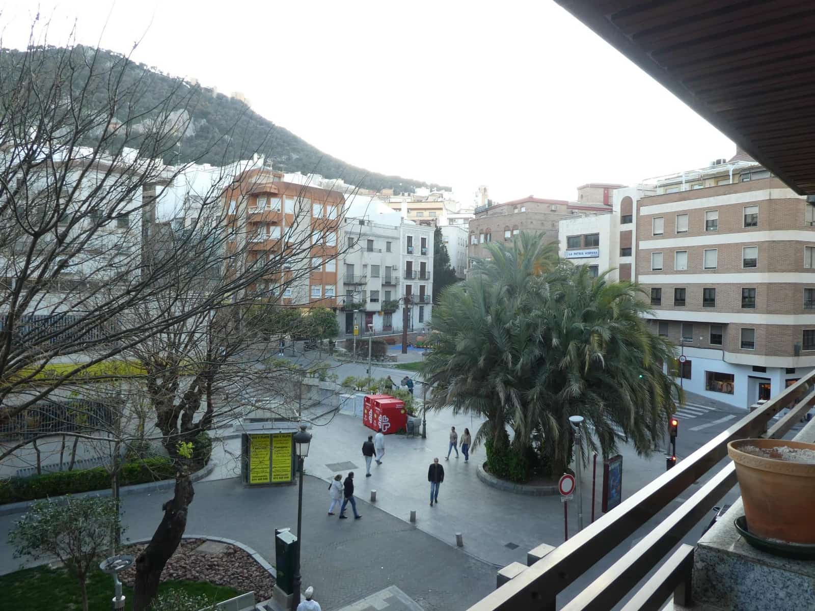 4 soveværelse Lejlighed til salg i Jaen by - € 320.000 (Ref: 9119419)