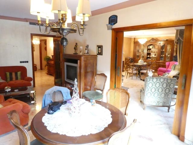 4 soverom Leilighet til salgs i Jaén by - € 320 000 (Ref: 9119419)