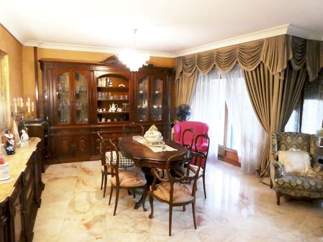 4 soverom Leilighet til salgs i Jaén by - € 320 000 (Ref: 9119419)