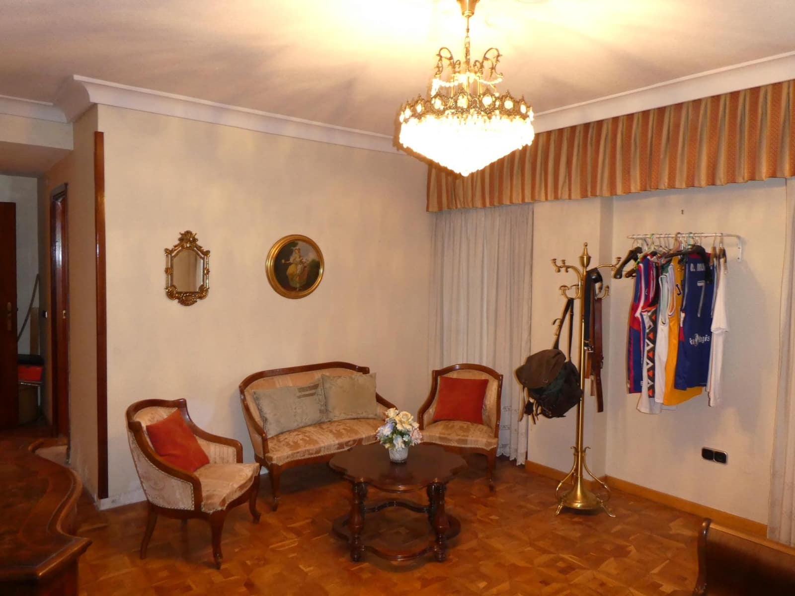 4 soveværelse Lejlighed til salg i Jaen by - € 320.000 (Ref: 9119419)