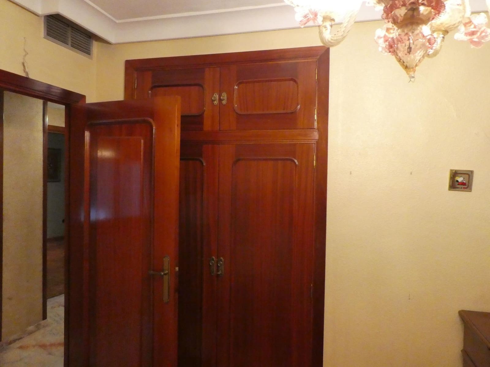 4 soveværelse Lejlighed til salg i Jaen by - € 320.000 (Ref: 9119419)