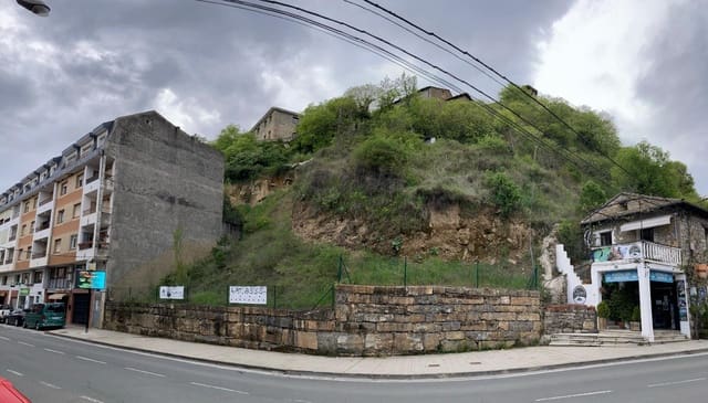 Building Plot for sale in Aínsa-Sobrarbe - € 195,000 (Ref: 9119427)