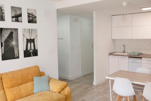 3 slaapkamer Flat te koop in El Pilar, Albacete stad - € 145.000 (Ref: 9119428)