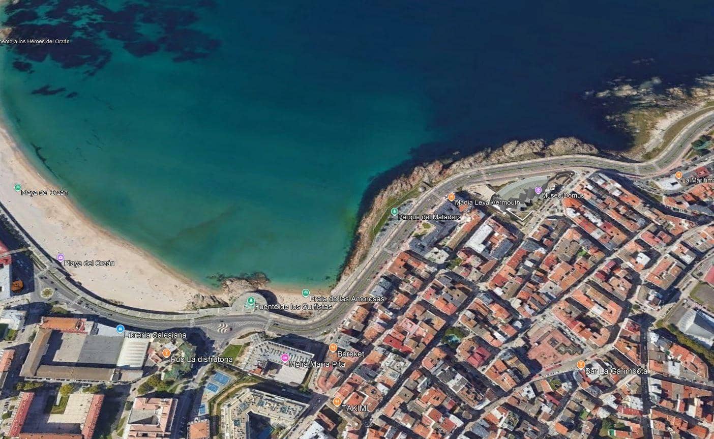 3 soveværelse Lejlighed til salg i A Coruna by - € 900.000 (Ref: 9119432)