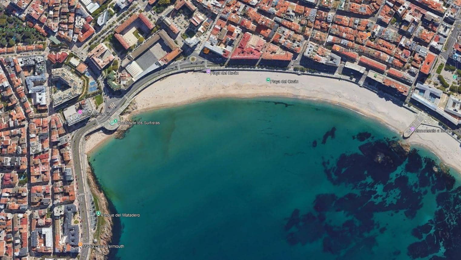 3 soveværelse Lejlighed til salg i A Coruna by - € 900.000 (Ref: 9119432)