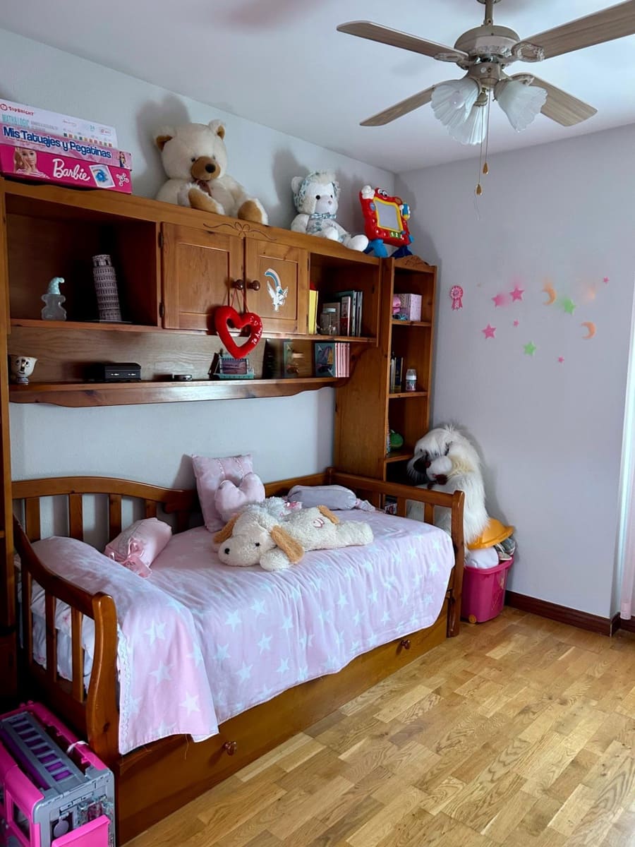 6 soveværelse Villa til salg i Cabanillas del Campo med swimmingpool - € 480.000 (Ref: 9119435)