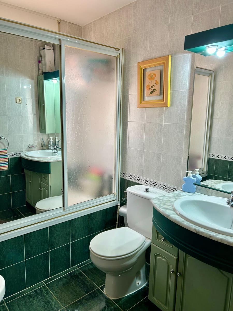 6 soveværelse Villa til salg i Cabanillas del Campo med swimmingpool - € 480.000 (Ref: 9119435)