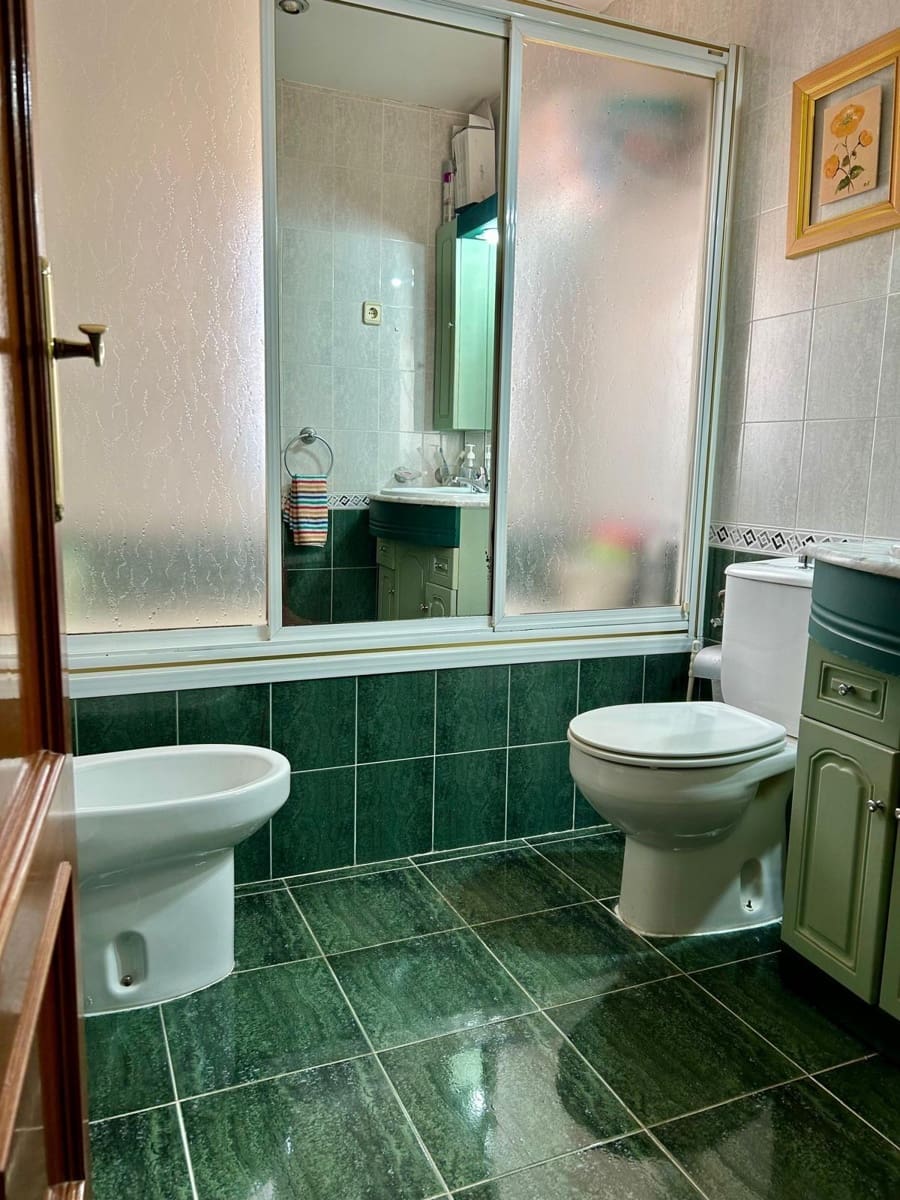 6 soveværelse Villa til salg i Cabanillas del Campo med swimmingpool - € 480.000 (Ref: 9119435)